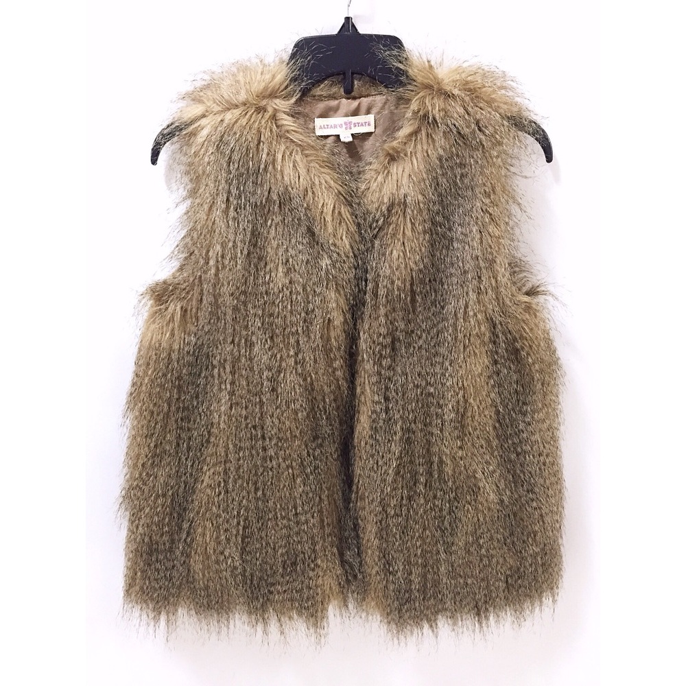 Altar’d State Faux Fur Vest Size XS